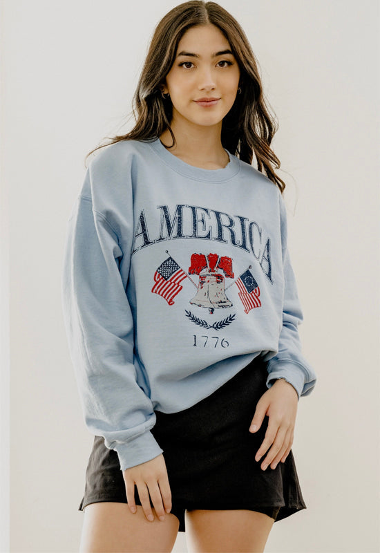 LivyLu - Thrifted 4th of July American Bell Sweatshirt Light Blue