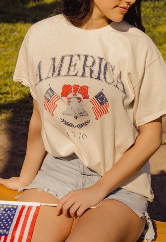 LivyLu - USA Bell 4th of July Tee Off White