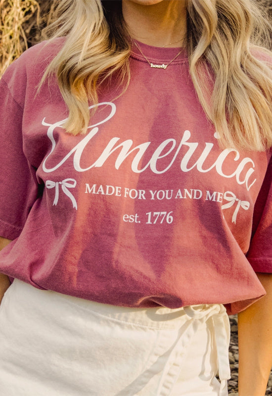 LivyLu - USA 1776 4th of July Crimson Red Tee