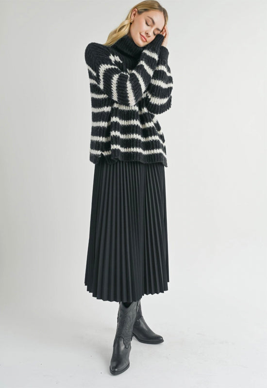 Sadie & Sage - Aki Turtleneck Sweater Black Ivory