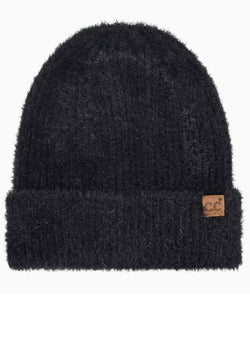 CC - Metallic Eyelash Beanie Black