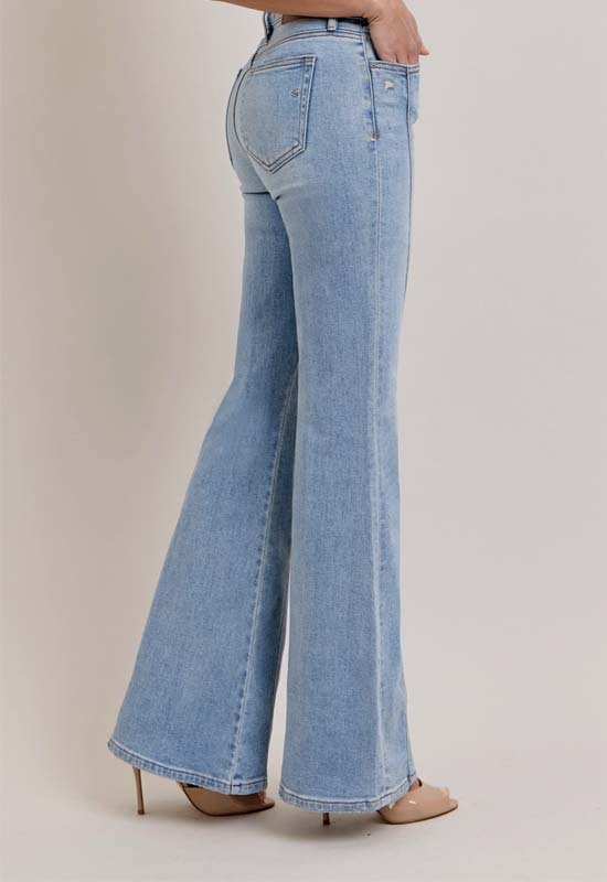 Hidden - Happi Moto Flare Jean 33" Inseam Medium Light Wash