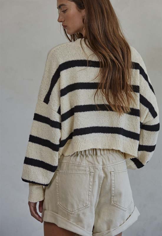 Long Sleeve Striped Crewneck Sweater - Natural Black