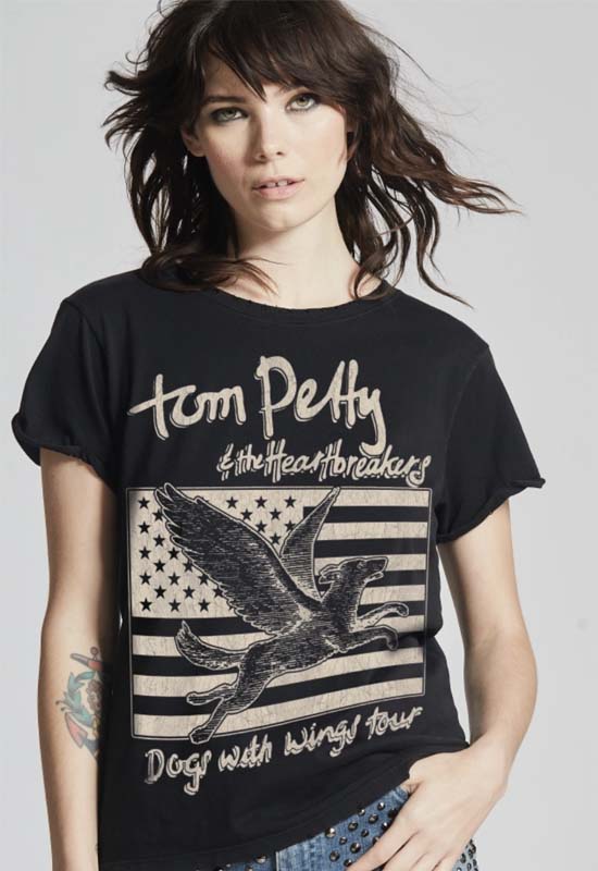 GRAPHIC T-SHIRTS