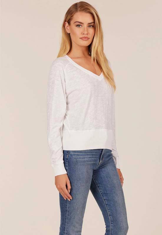Bobi - V-Neck Raglin Long Sleeve White