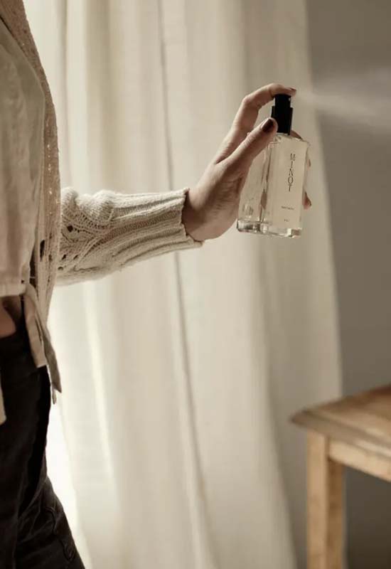 Minot -Dusk Room & Linen Spray