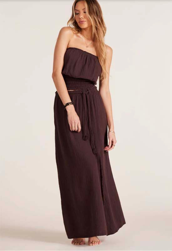 Bobi - Maxi Skirt with Slit and Belt Umber