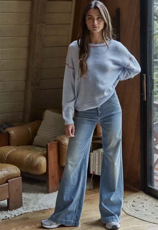 Contrast Stitch Sweater - Light Blue