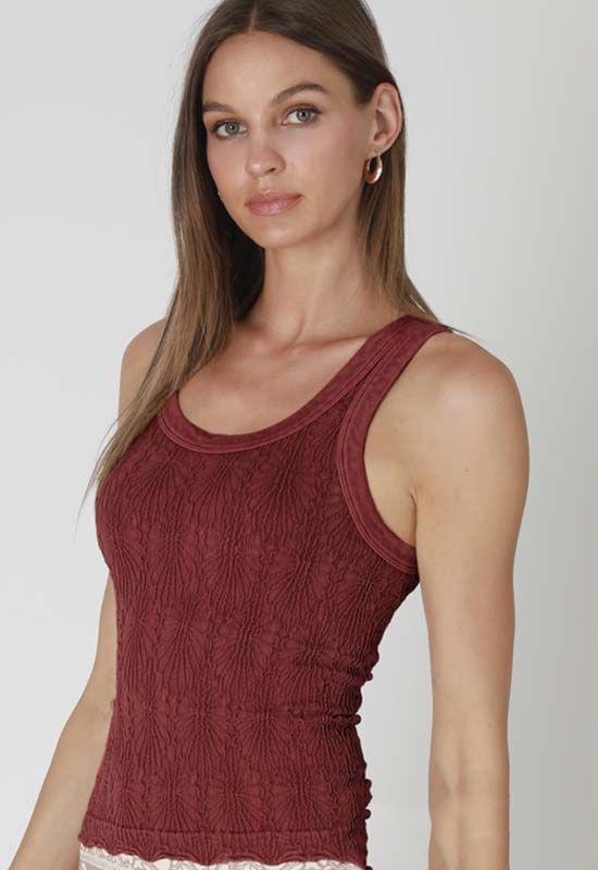 NIKIBIKI - Reversible Lace Top Vintage Ruby