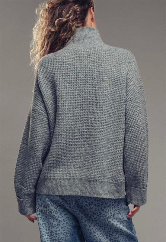 Relaxed Waffle Sweater - Grey