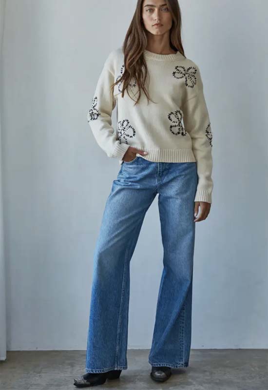 Floral Stitch Round Neck Sweater - Natural