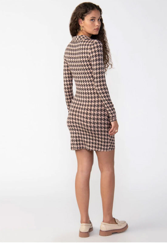 Sanctuary - Ruched Knit Dress Java Houndstooth